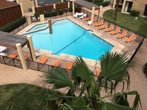 Alberca al aire libre 