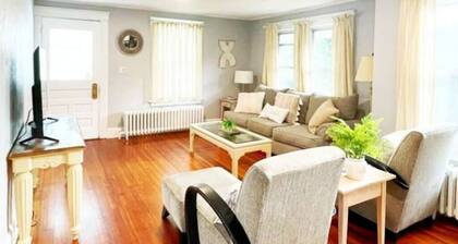 Spacious Stamford Home | Family, Work, Parking