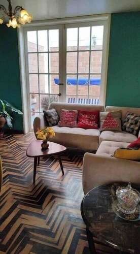 Casa Giurfa, with parking and private park