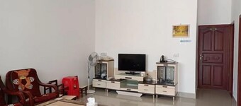 Hongmei Hot Spring Hostel