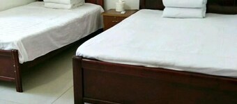 Hongmei Hot Spring Hostel