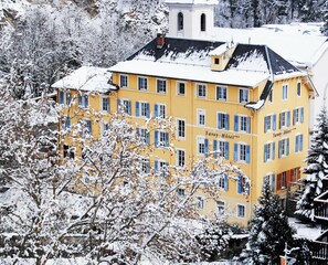 View from property - Savoy Hotel (Brides-les-Bains)