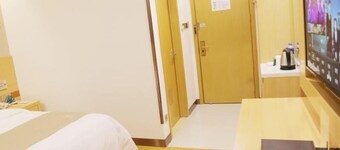 Greentree Inn Hefei Feidong County High Speed Rail Station Wuyue Plaza Express Hotel