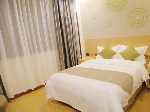 Greentree Inn Hefei Feidong County High Speed Rail Station Wuyue Plaza Express Hotel
