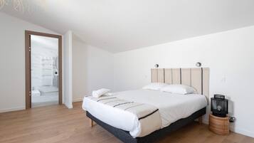 Vila Keluarga | Seprai katun Mesir, seprai premium, dan busa memori