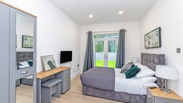 3 chambres, fer et planche à repasser, Wi-Fi gratuit