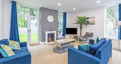 2LM - Family and Pet Friendly country side getaway - With hot tub