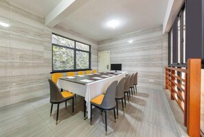Meeting facility - Xingwan Tianranju（South Entrance of Wuyi Mountain National Park） (Wuyishan)