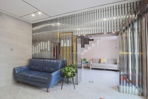 Interior - East Pole Holiday Hotel (Jiamusi)