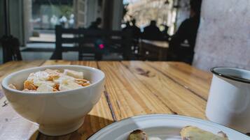 Desayuno continental incluido todos los días