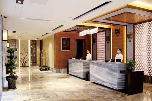 Lobby lounge - Huazhushan Hotel (Weng'an County)