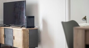 3 chambres, fer et planche à repasser, accès Internet, draps fournis