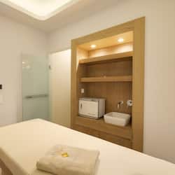 Couples treatment room(s), steam room, Turkish bath/hammam