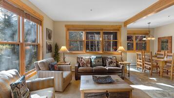 Apartment (2 Bedrooms) | Exterior