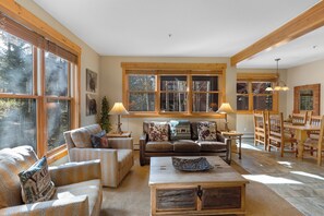 Apartment (2 Bedrooms) | Exterior