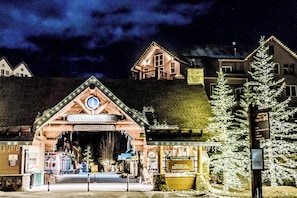 Apartment (2 Bedrooms) | Exterior