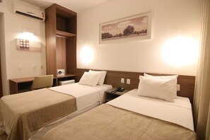 Standard Single Room | In-room safe, iron/ironing board, free WiFi - Samba Linhares (Linhares)