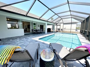 A heated pool - * Relax, reconnect, and create unforgettable memories! * (Rotonda West)