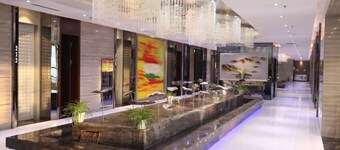 Longchang Holiday Hotel