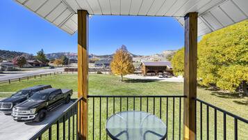 إطلالة من الشرفة