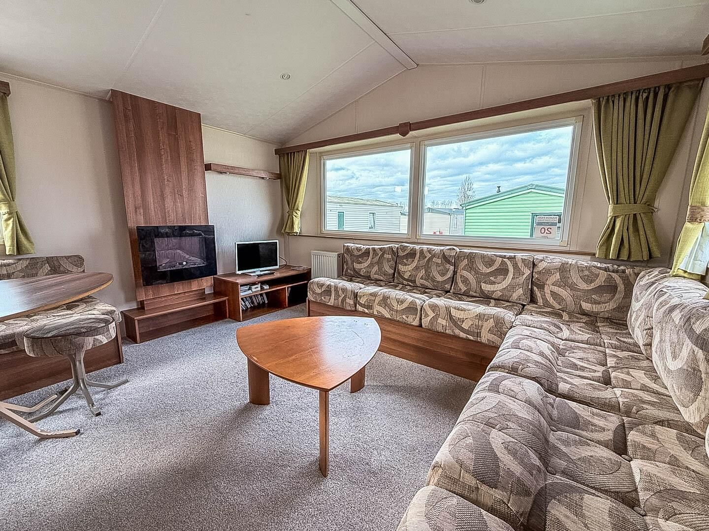 Lovely 6 Berth Caravan Nearby Hunstanton Beach In Norfolk Ref 23020t - Hunstanton
