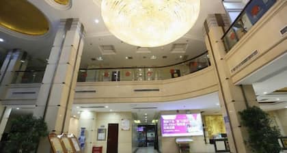 Lianhua Hotel