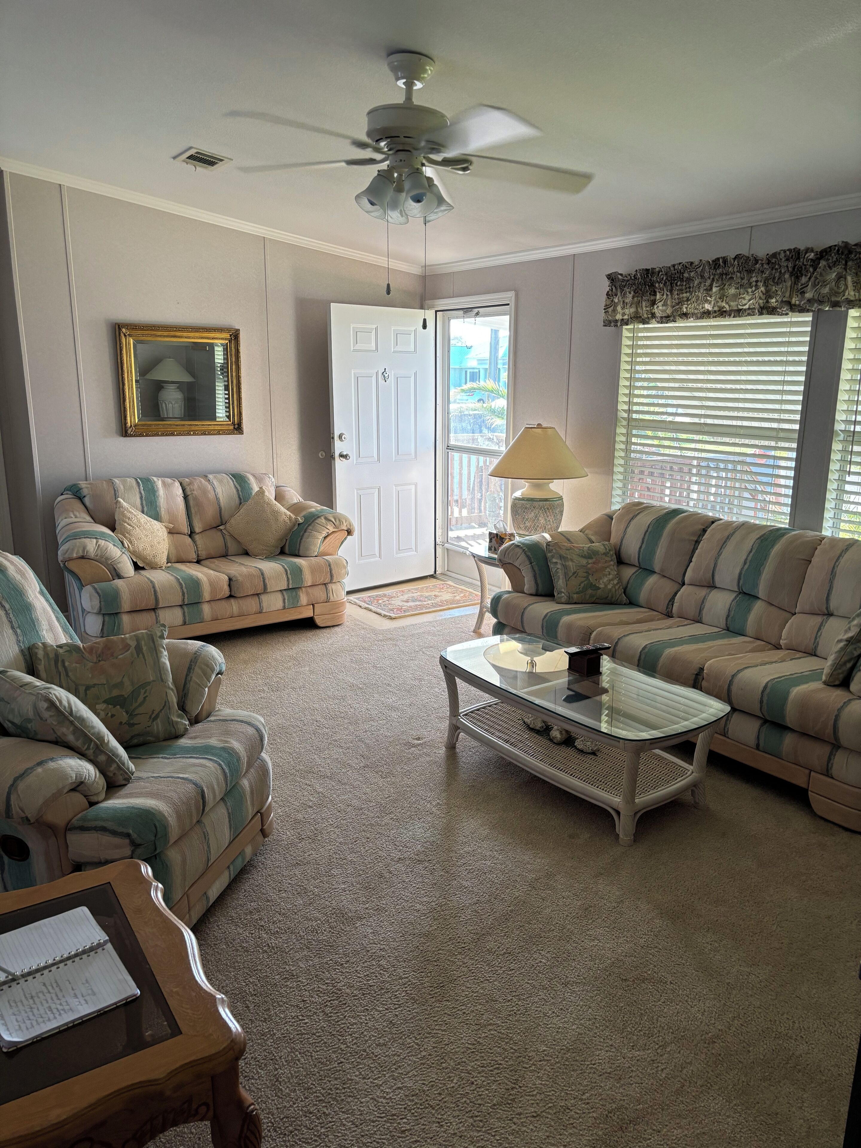 The Bass House Water Front Home With Dock And Wifi - Okeechobee, FL