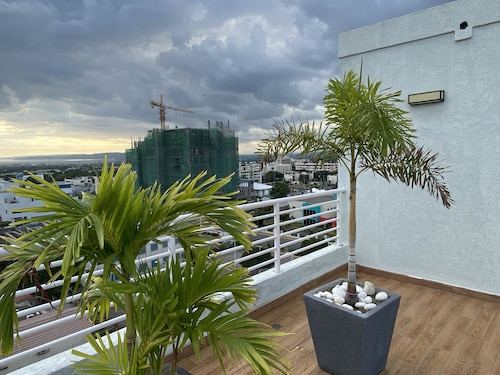 Nesty Rest  @ New Kingston Jamaica