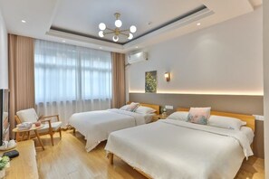 Ảnh chưa phân loại, 2 trong số 16 ảnh, nút