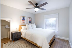 2 bedrooms, WiFi, bed sheets