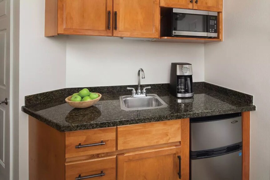 Marriott Shadow Ridge Villages - Studio - Resort Access - Palm Desert, CA