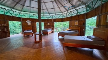 2 slaapkamers, een bureau, gratis wifi, beddengoed