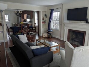 TV, fireplace, books, computer monitors - Sleepy Sanctuary  (Evanston)