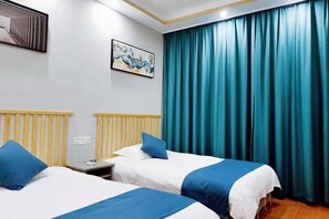 Unclassified image, 3 of 42, button - Chen Xuan Yi Zhai (Jiu Hua Mountain Tourist Service Center Store) (Qingyang)