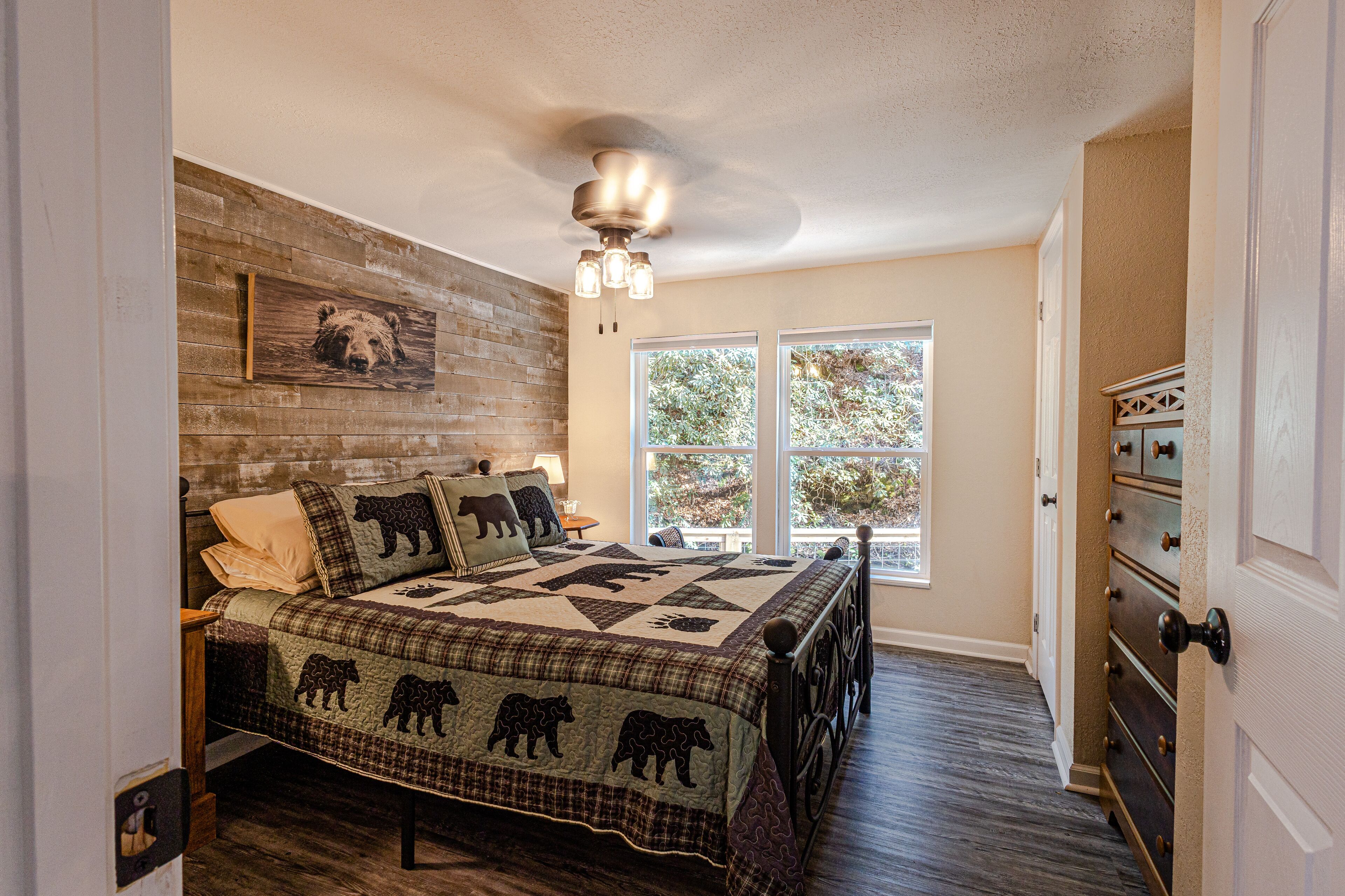 2 chambres, Wi-Fi gratuit, draps fournis