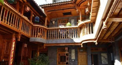 Moonshine Inn