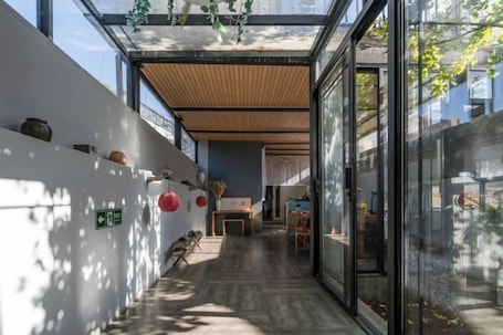 Interior. Qingtian Yashe Inn