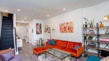 Smart TV, books, music library, stereo