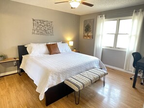 2 Schlafzimmer, Schreibtisch, kostenloses WLAN, Bettwäsche