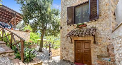 Cozy apartment in Loc. Fontanelle