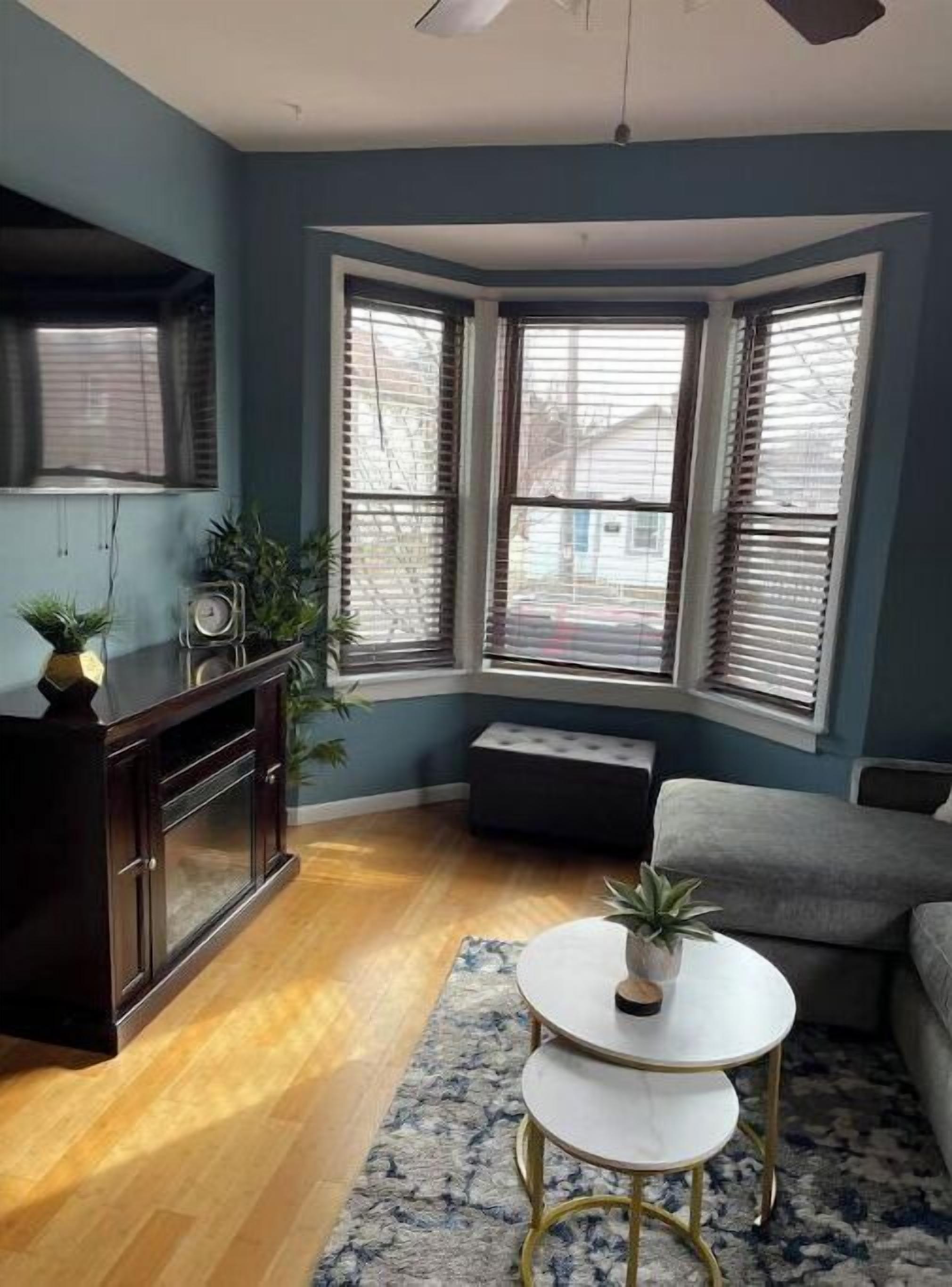 Bay View Gem - Milwaukee