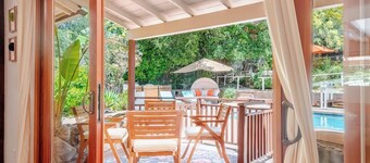 Villa La Reforma - Newly Designed 4BR House with Pool & Garden in Los Angeles