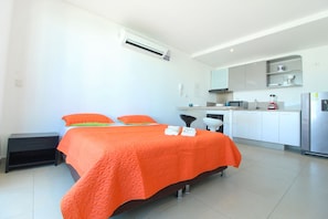 Studio | Premium bedding, free WiFi, bed sheets - Apartamentos Velas al Mar Rodadero (Santa Marta)