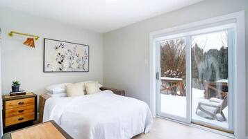 2 多间卧室、熨斗/熨衣板、WiFi、床单