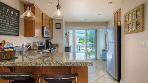 House (3 Bedrooms) | Interior - Moonlight by Avantstay Modern Home w/ Views & Direct Access to Rockaway Beach (Rockaway Beach)