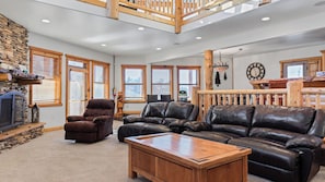 House (4 Bedrooms) | Interior - Starlight Retreat by Avantstay Gorgeous Log Style Home w/ Incredible Views! (Big Bear Lake)
