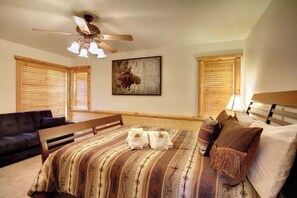 House (4 Bedrooms) | Interior - Starlight Retreat by Avantstay Gorgeous Log Style Home w/ Incredible Views! (Big Bear Lake)