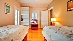 Interior - Casa de Rosalie by Avantstay Great Location w/ Pool, BBQ & Outdoor Dining Month Long Stays Only (Key West)