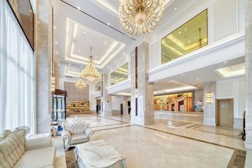 Vienna International Hotel (Chengdu Happy Valley, Dongzikou Metro Station)