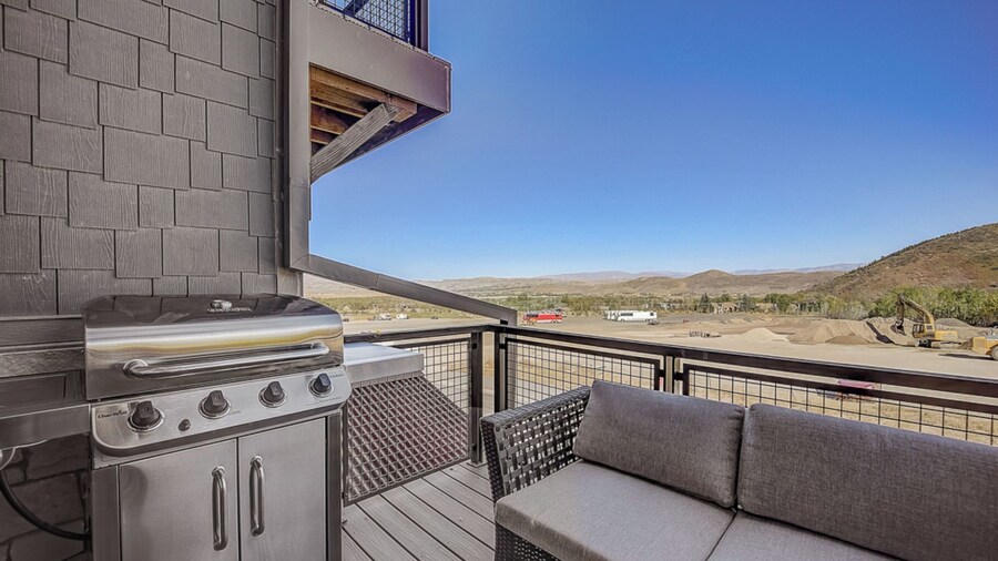 Hot Tub, Walk to Park City Mtn Ski Lift Blackstone at the Canyons by Avantstay